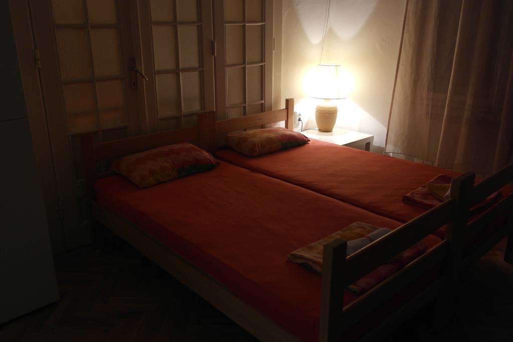 Time Hostel Beograd Eksteriør billede