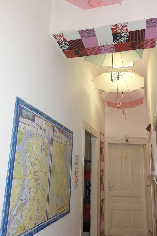 Time Hostel Beograd Eksteriør billede