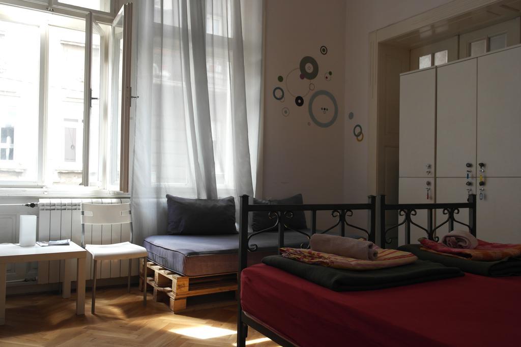 Time Hostel Beograd Eksteriør billede
